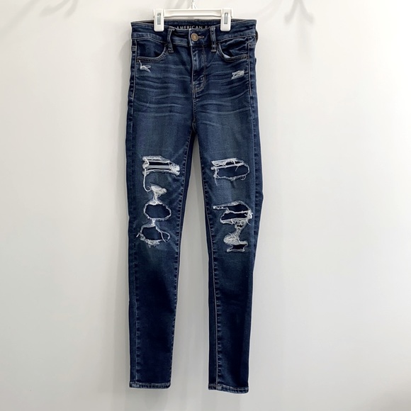 American Eagle Ripped Jeans - Picture 2 of 5